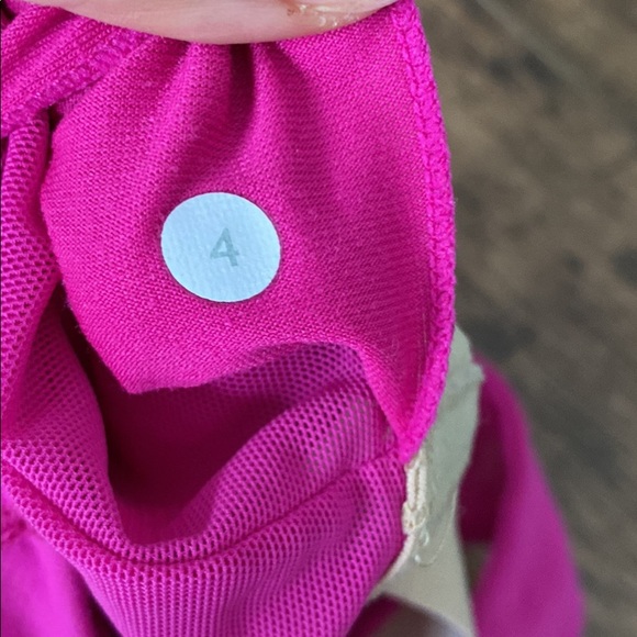 Lululemon Tank - Picture 5 of 5